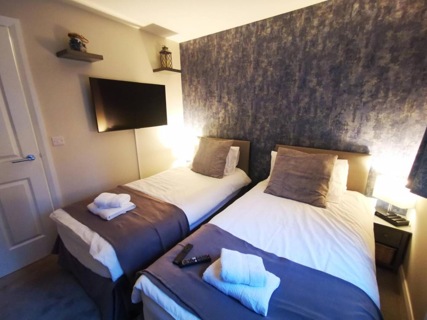 Belfast Central 2 Bedroom Luxurious Modern Stay ภายนอก รูปภาพ